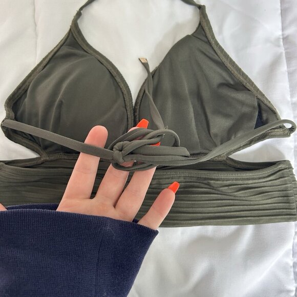 Michael Kors Womens Medium M Accented Green Bikini Top Swimwear Swimsuit - Picture 3 of 6